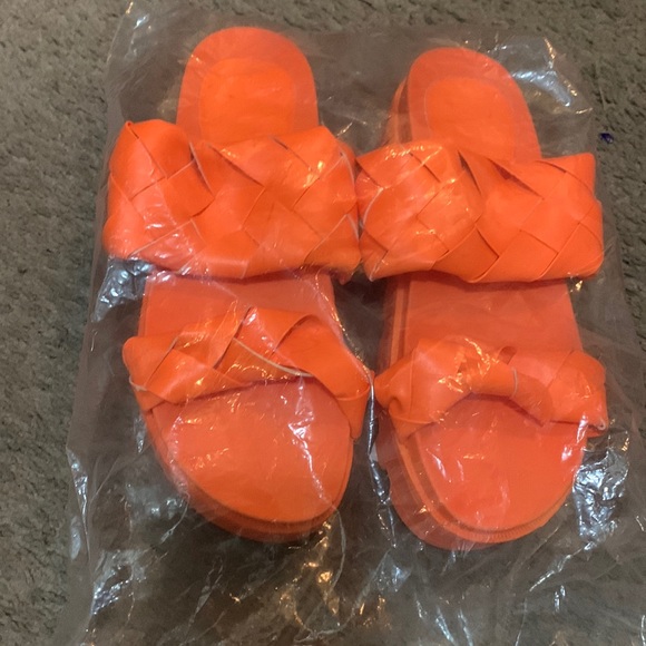 Wedge sandals - Picture 1 of 2